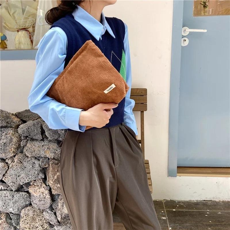 Haushalt Einfarbig Kord Samt Stickerei Kosmetiktasche Clutch Große Make-up Organizer Taschen Kosmetiktasche Kulturbeutel