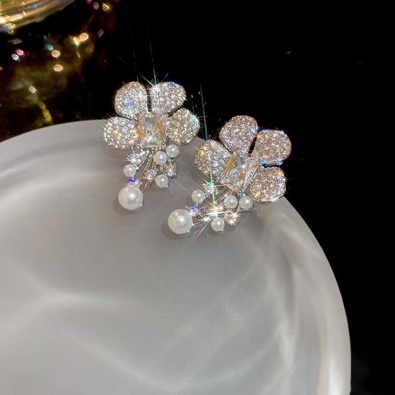 French Silver Needle Diamond Pearl Pendant Earrings Light Luxury Delicate Personality Earrings Design Sense Niche Earrings Women