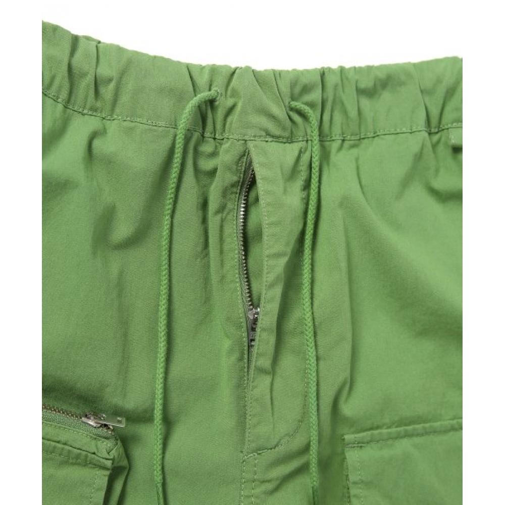 L Logo fLight Short Light Green