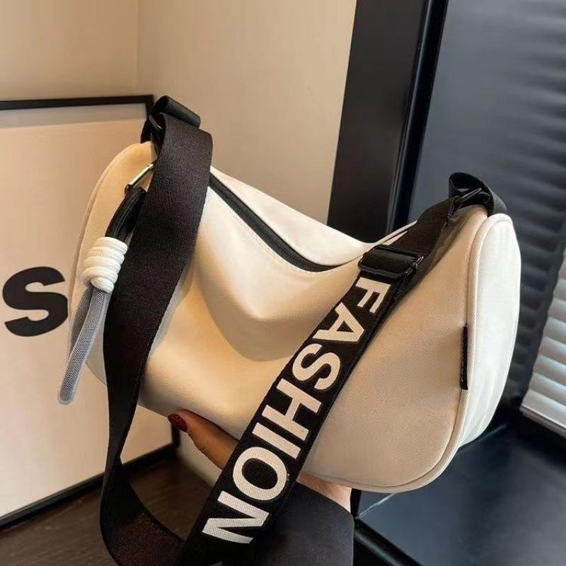 Stylish Large Capacity Canvas Shoulder Bag for Women Versatile Crossbody Pillow Bag Casual Nylon Tote with Wide Strap