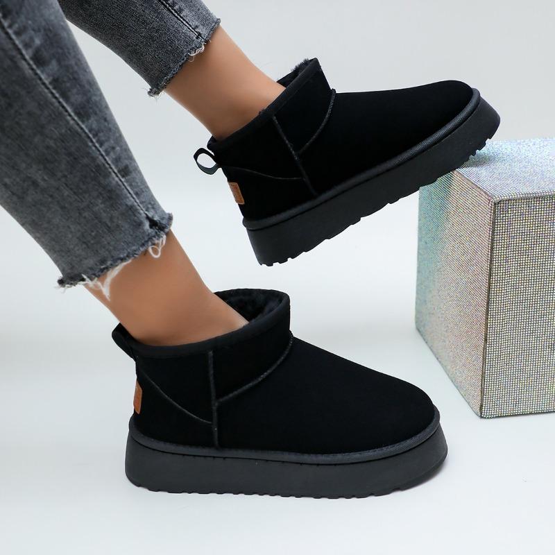 Fashion 2024 Winter Classic Women's Snow Boots Casual Fashion Plush Cotton Shoes Thick Sole Plus Velvet Warm Short Boots Women's Shoes