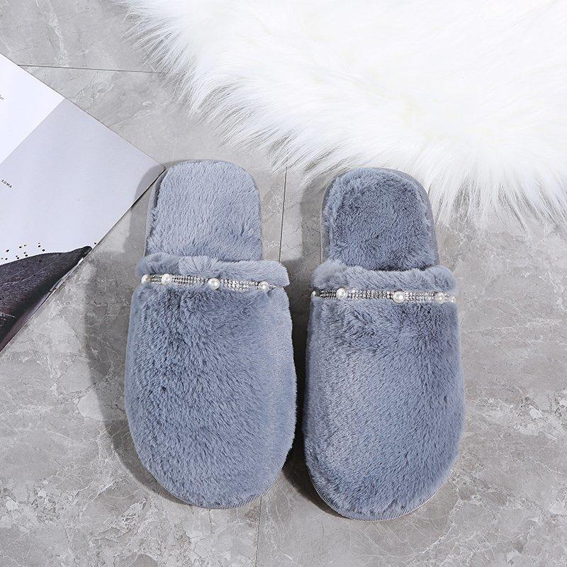 Fashion Crystal Strawberry Cotton Slippers Women 2025 Winter Soft Plush Warm House Slippers Woman Anti Slip Flat Heel Plush Slides Lady