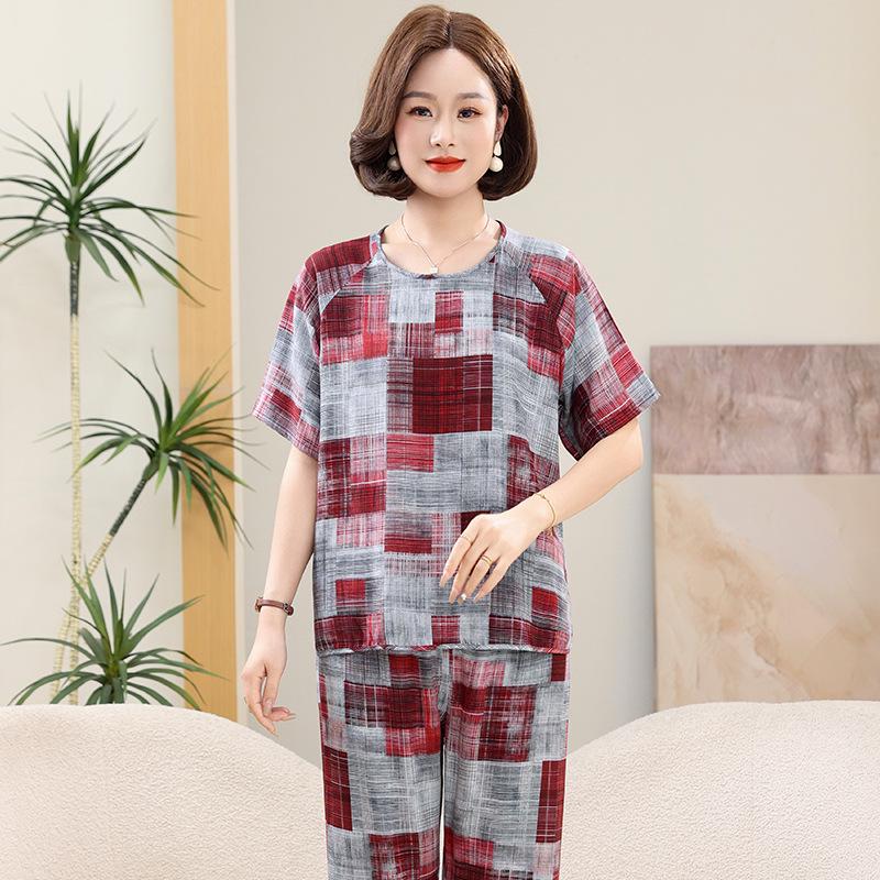 Plus Size Women's Summer Cotton Pajama Set - Short-Sleeved Homewear for Middle-Aged & Elderly