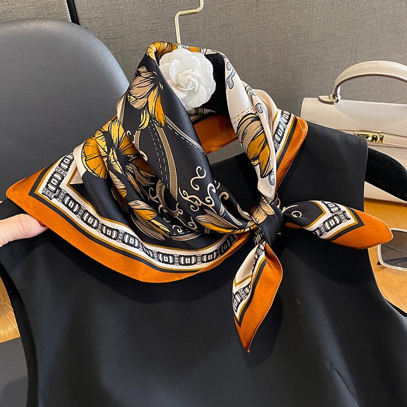 Luxury Brand  Scarf 100% Silk Bandana Women Square Scarves Wrap Mulberry Fashion Headband Hijab Shawls Foulard Headkerchief