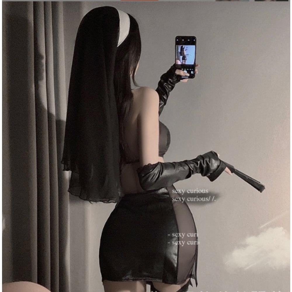 Halloween Lingerie Nun Uniform Seduction Suit Patent Leather Maid Outfit No-take-off Passion Clothes F780