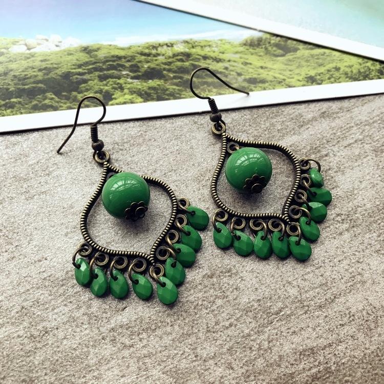 Shuimu's Language, Simple Water Drop Heart Earrings Femininity Small Retro Fashion Versatile Earrings