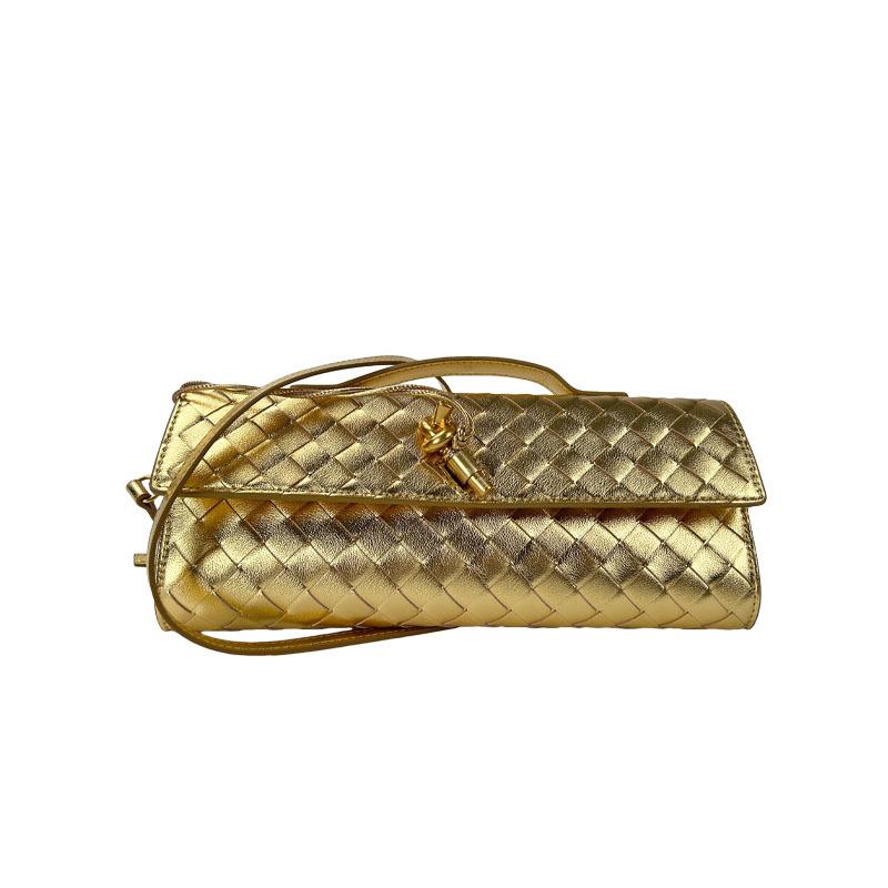 Handgewebte Baguette-Umhängetasche für den Frühling 2024 – europäischer und amerikanischer Modestil