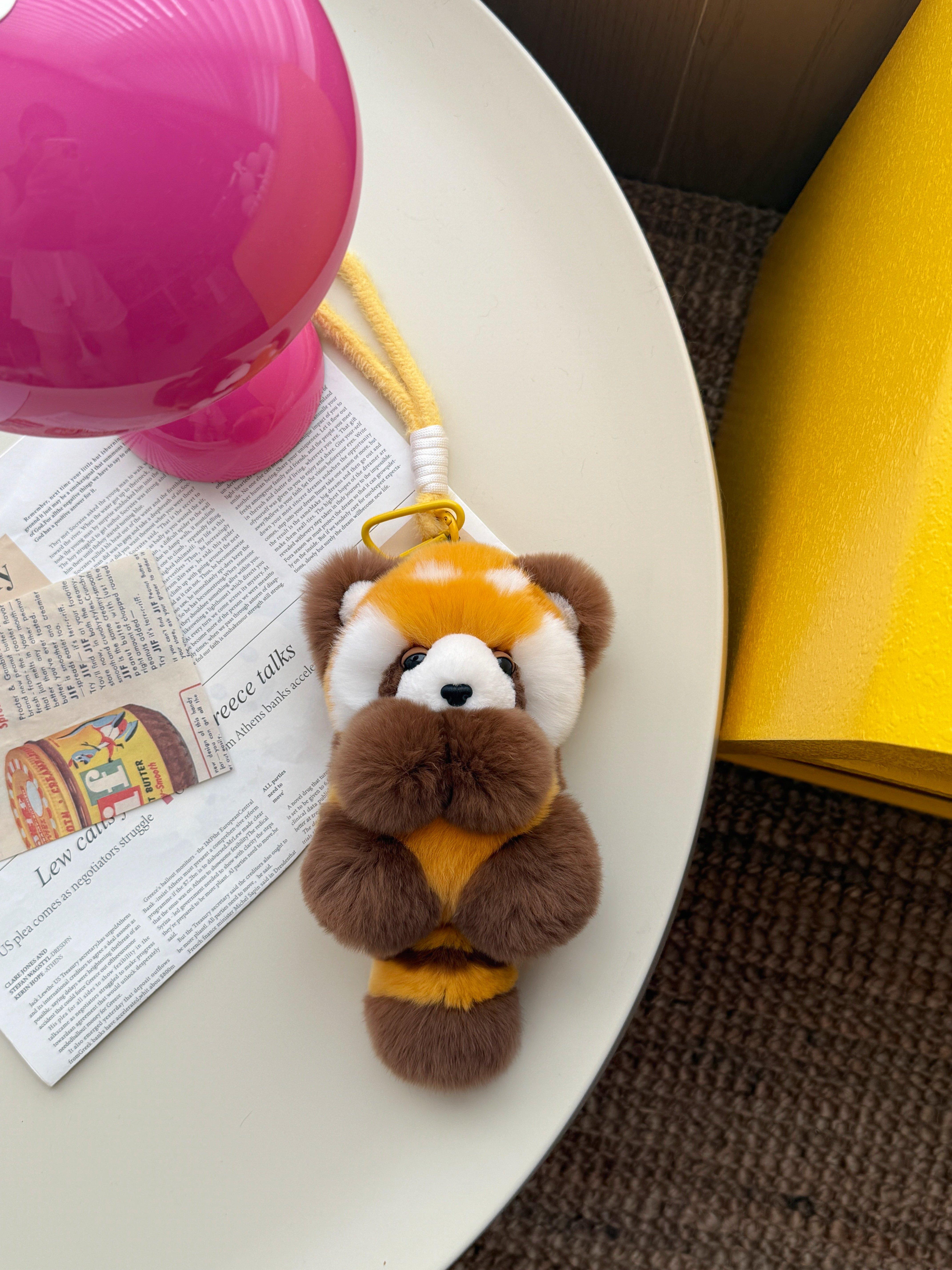 

Cartoon Red Panda Plush Key Chains Toy Pendant Little Raccoon Doll Keychain Doll Women Bag Charm Raccoon Decor Accessories Gifts 23 cm