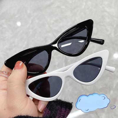 Accessoires – Sonnenbrillen