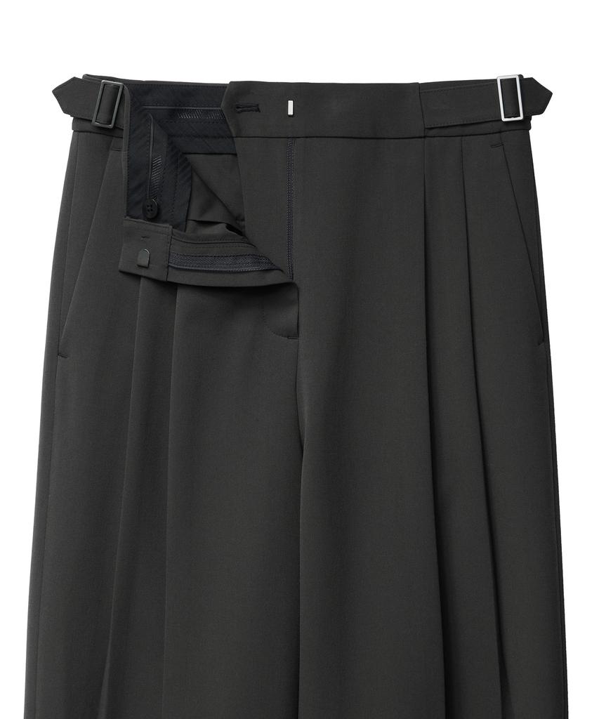MUSINSA STANDARD WOMAN Women'S Side Adjust Two-Tuck Wide Slacks [Gunmetal]