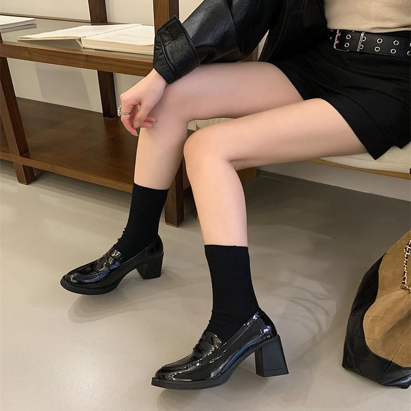 Black uniform small leather shoes women's 2025 spring new British style round head thick heel, one-pedal loafers