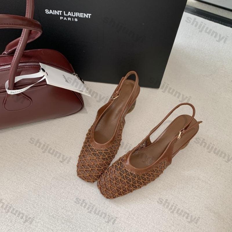 Fashion Summer Women Sandals New Square Head Weave Medium Chunky Heel Sandals Elegant Luxury Hollow Breathable Fashion Casual Shoes