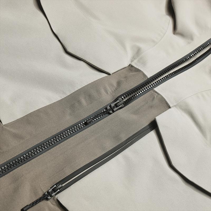 FILA Explorer Fashionable Personality Mountain Outdoor Color Block Two-Piece Hooded Down Jacket Men outerwear Moon-Gray A61M547902FGY