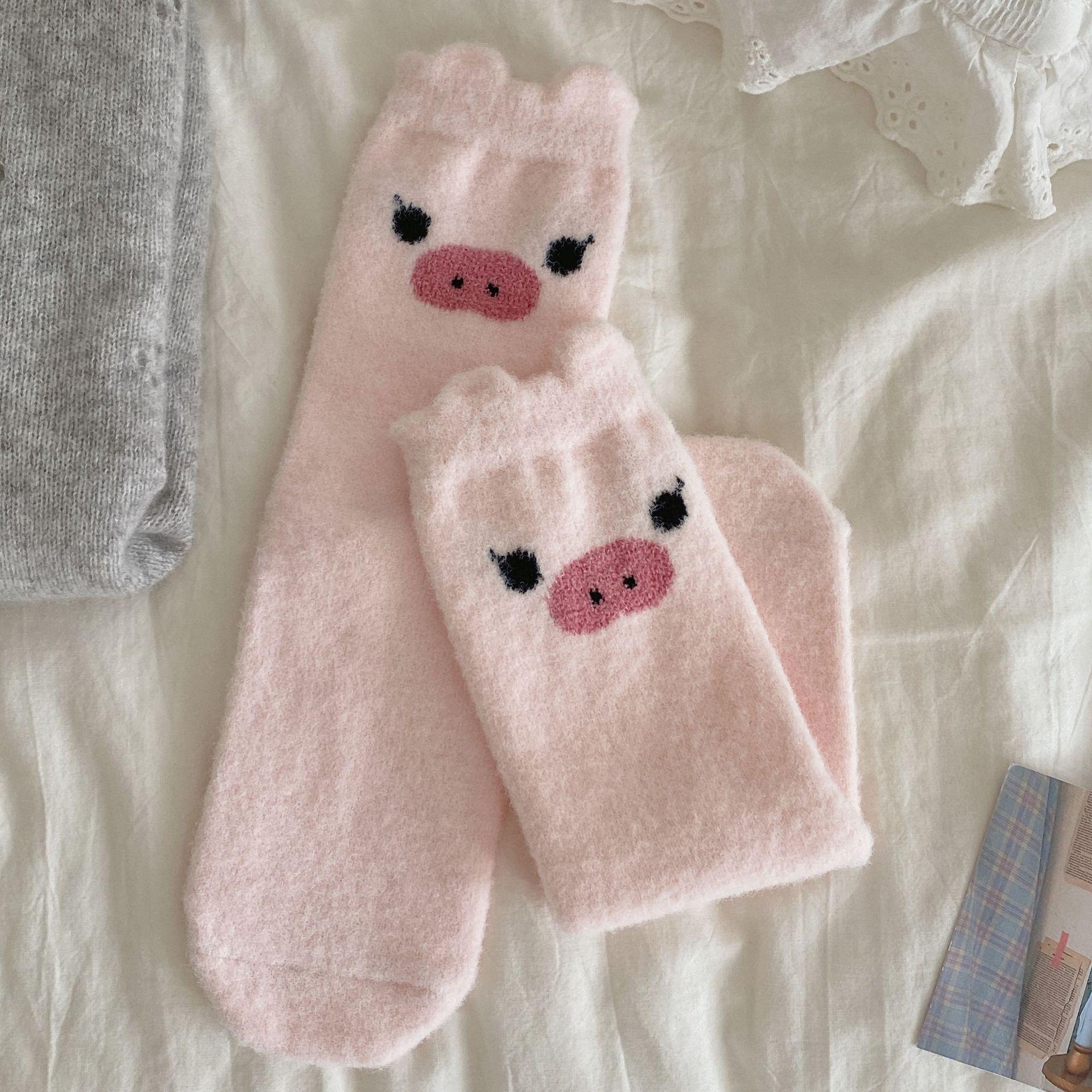 

Ladies Autumn and Winter Thickened Warm Simple Casual Everything Lovely Cartoon Solid Color in Tube Socks 1 pair