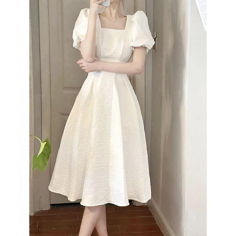 

Women s Summer White Swing Dress with Square Neck and Waist-Slimming Design M