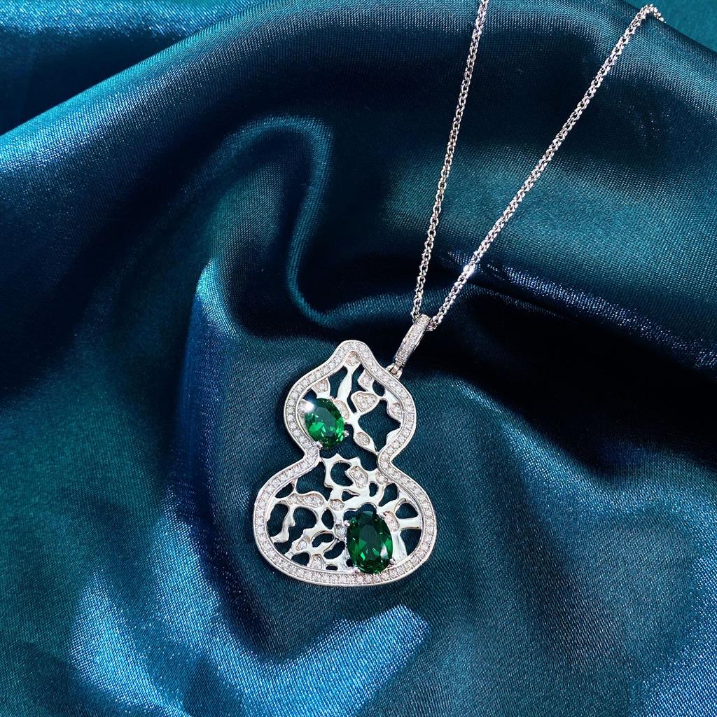 Gica Gema Green High Carbon Diamond Necklaces With 925 Sterling Silver 6*8mm Pendant Unique Design Romantic Fine Jewelry Wedding Party Gifts New Trend