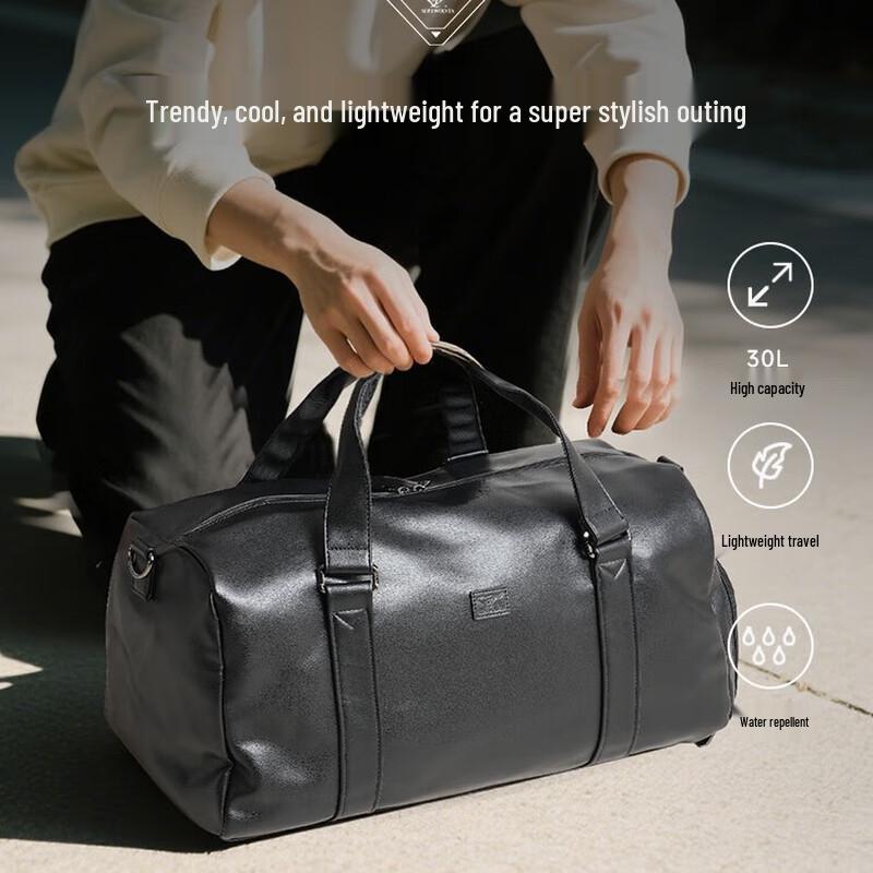 

Seven Wolves Men s Large Capacity Travel & Gym Duffel Bag