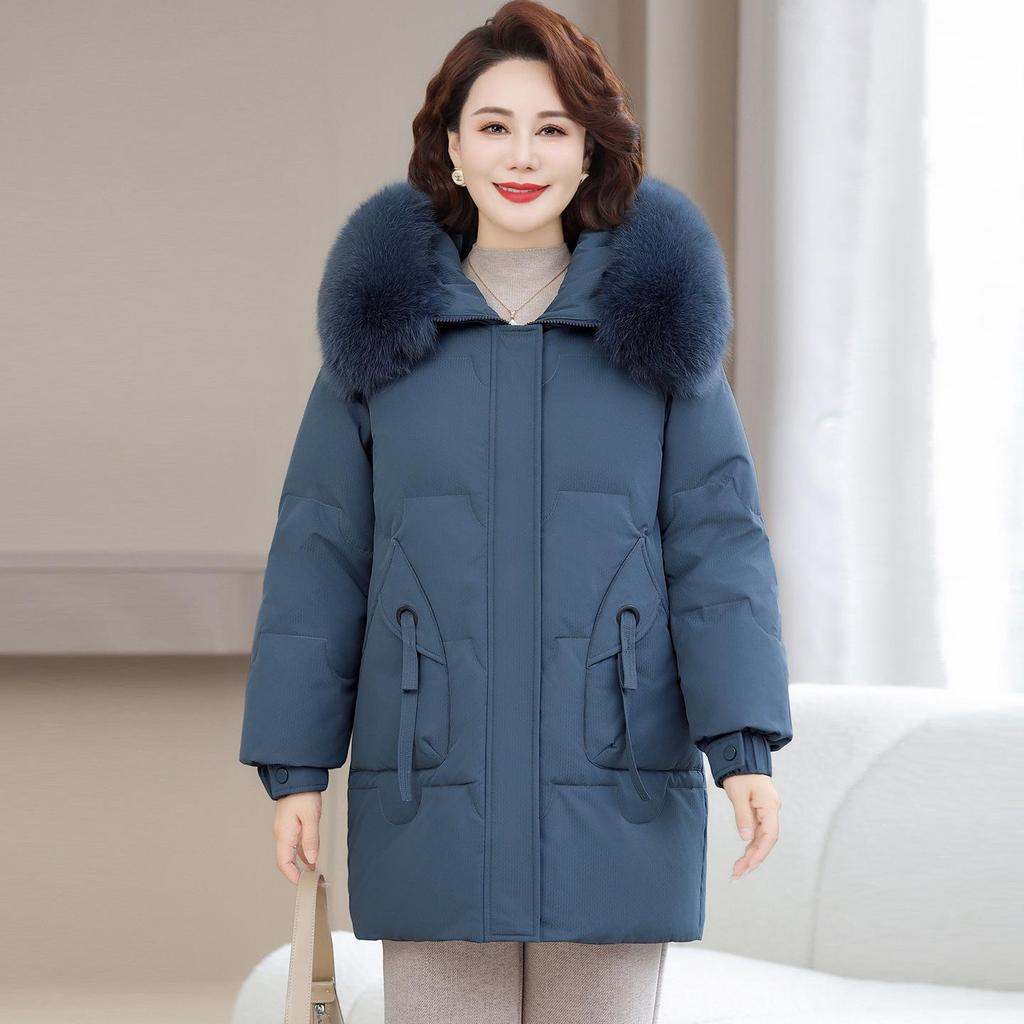 Mittellange Winter-Daunenjacke mit Pelzkragen für Damen - Stilvoll und warm für Mütter mittleren und höheren Alters