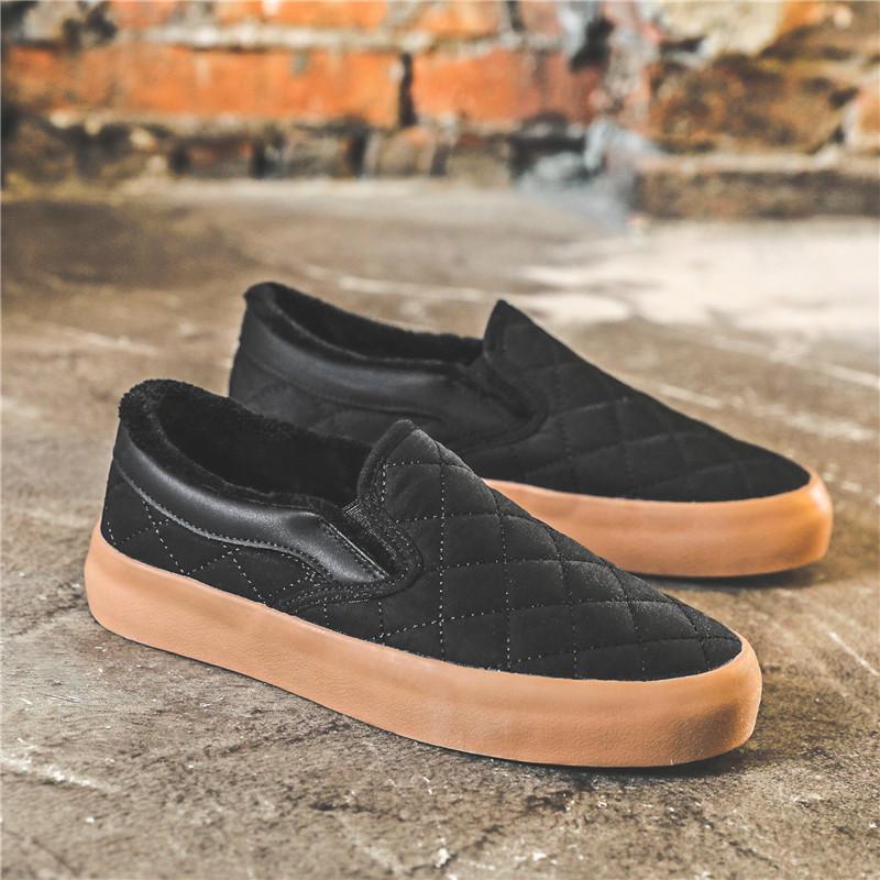 Chaussures Slip-On en toile unisexes 2026: Chaussures plates d'été décontractées style coréen pour étudiants et couples.
