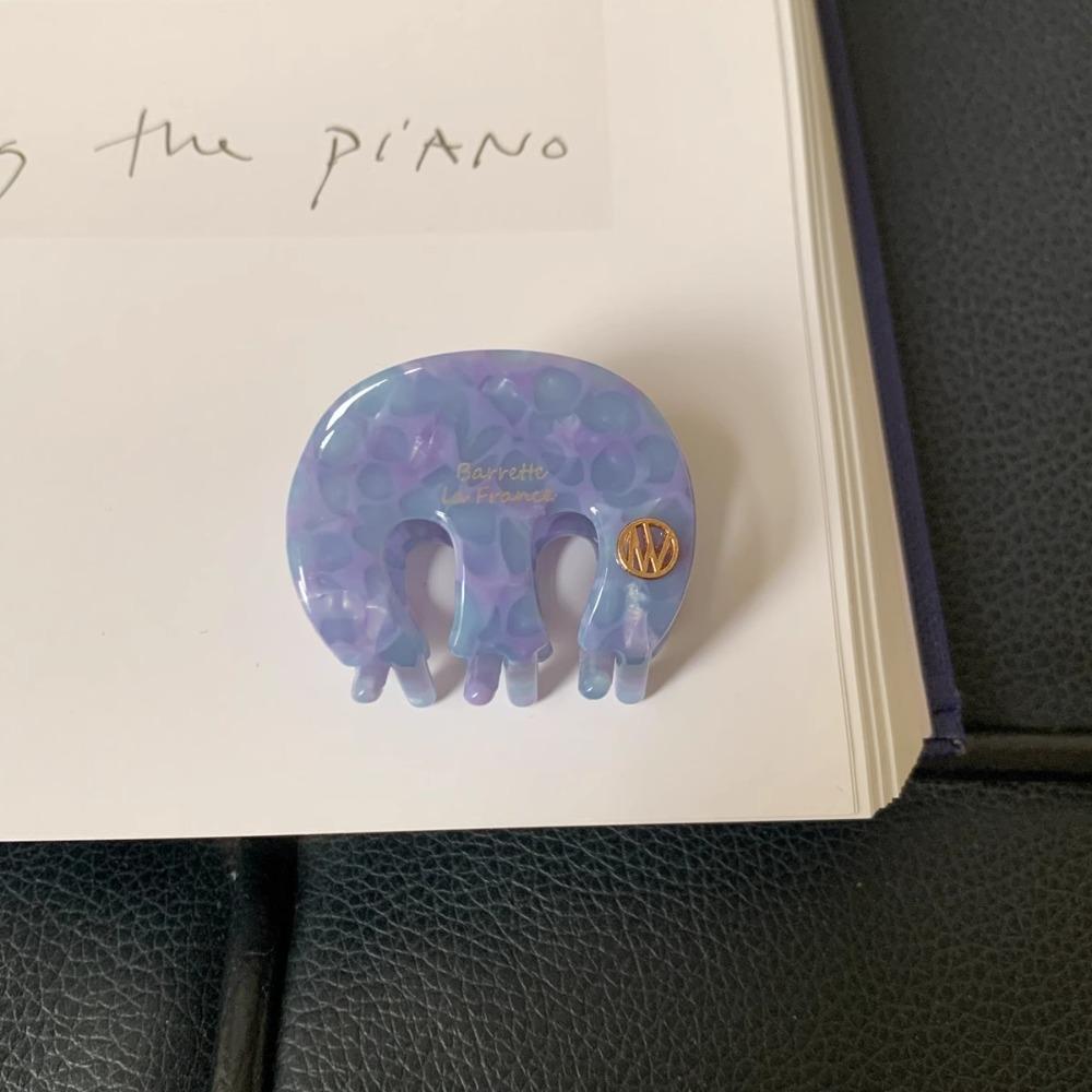 

Grab Clip Acetate Hair Claw Acetic Acid Cute Hairpin Cute Letter Hair Clip Girl Style 4