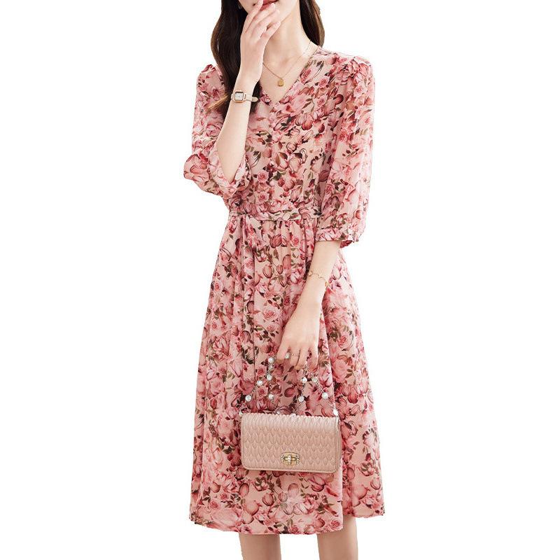 Silk dress women's  printing V-neck lace-up light luxury mulberry silk A-shaped skirt