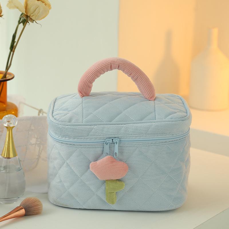 Net Red Cream Velvet Tulip Makeup Bag - High-End, Large Capacity, Portable Storage