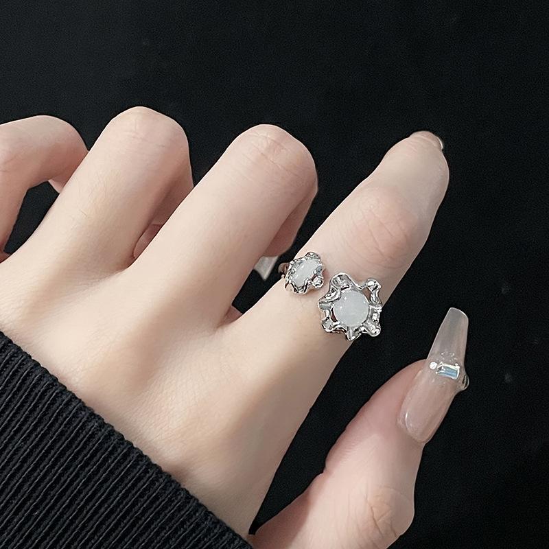 French Irregular Gemstone Open Ring Premium Moonstone Opal Sweet Cool Trendy Female Index Finger Ring