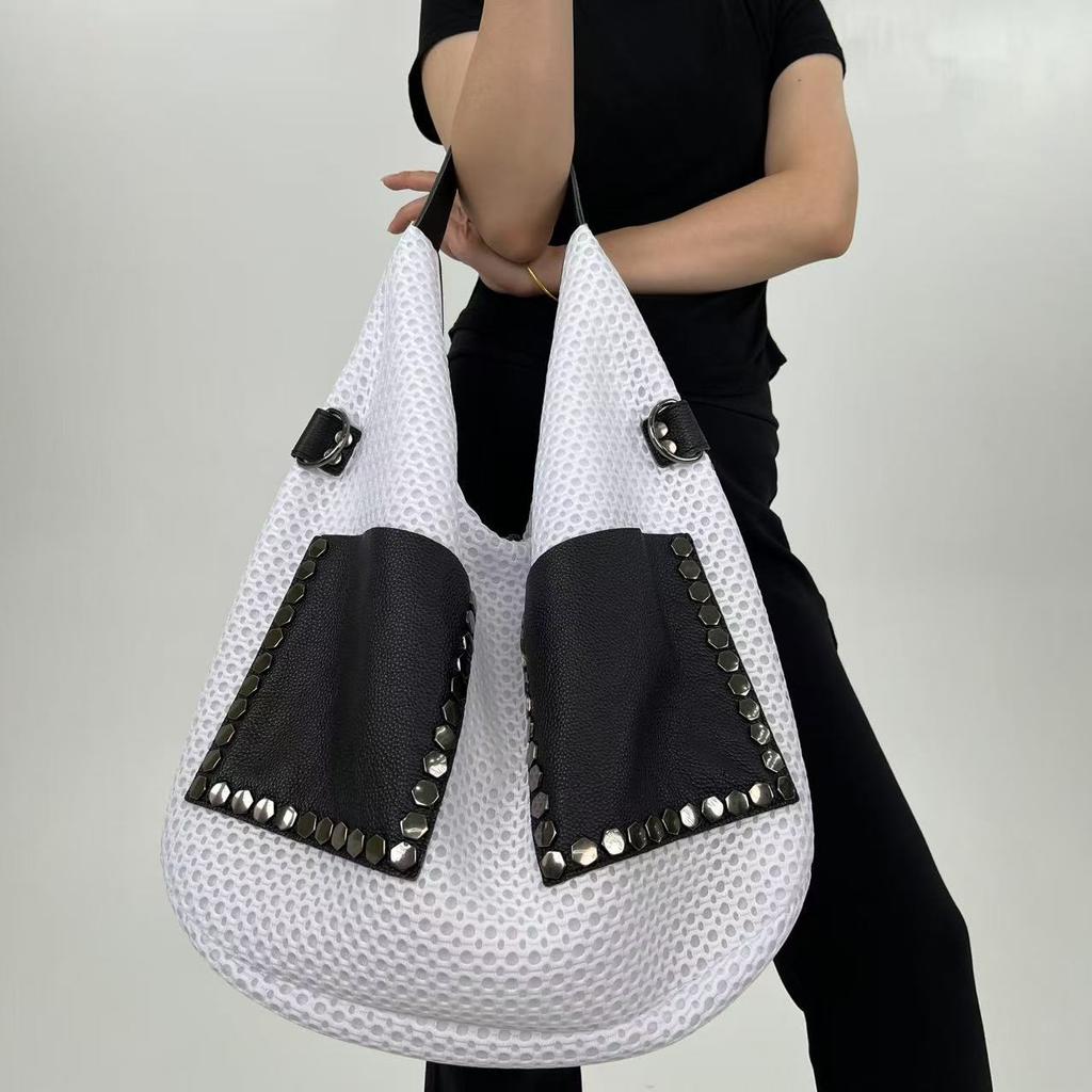 Women'S Mesh Splicing Leather Bucket Bag Large Capacity Retro Personalized Shoulder Bag