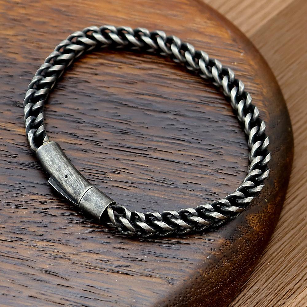 Hip Hop Titanium Steel Bracelet 6Mm Spring Snap Buckle Stainless Steel Front And Back Chain Personalized Men'S Bracelet