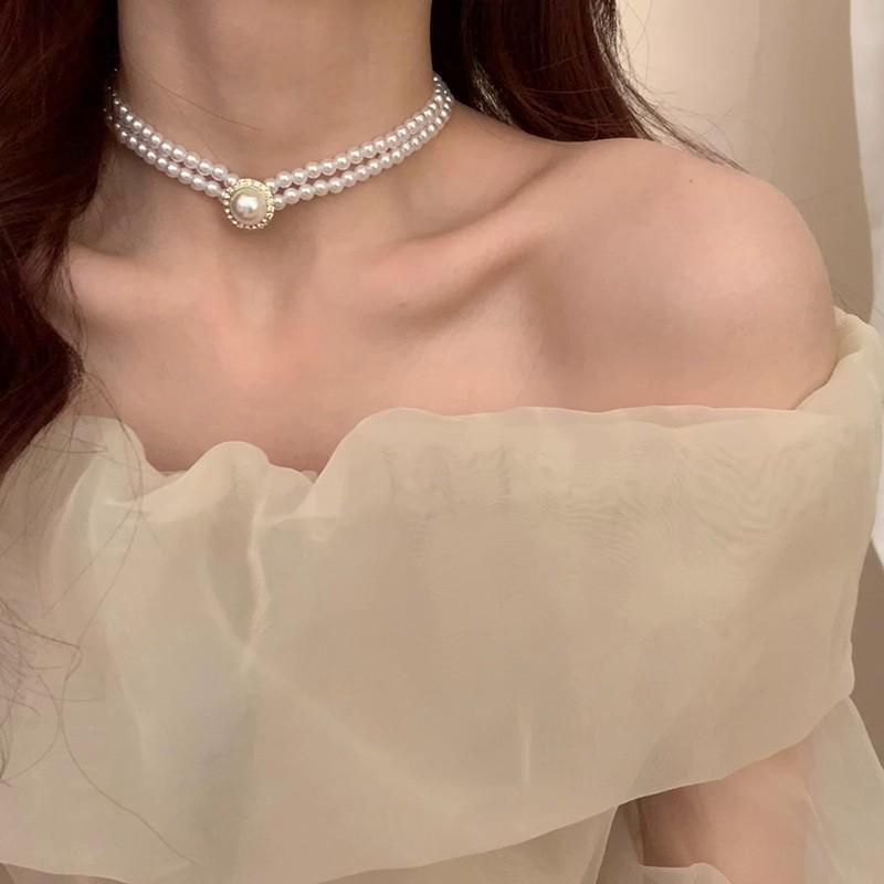 Elegant French Irregular Pearl Pendant Necklace: Versatile Luxury Clavicle Jewelry for Women