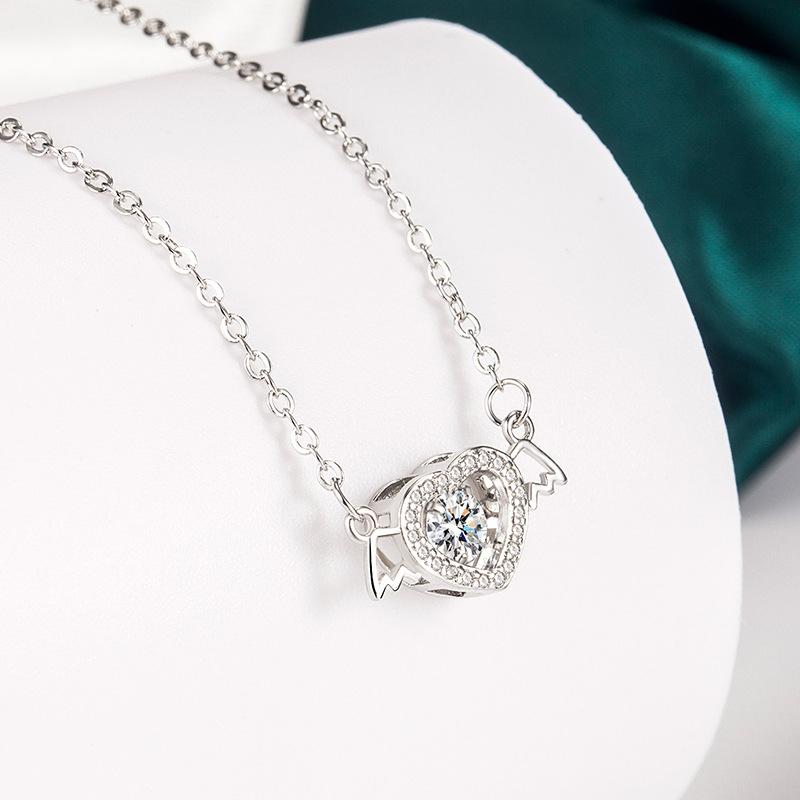 Ladies Crystal Love Heart Pendant Necklace Jewelry