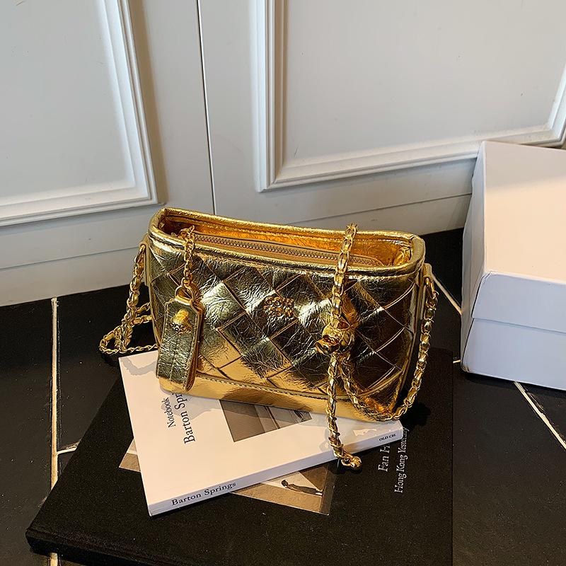 

Bucket bag women s summer new fashionable chain stray bag fashionable fashionable messenger bag bag золотой
