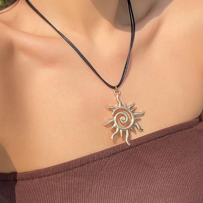 Stylish Metal Coil Sunflower Pendant Necklace Leather Necklace Goth Jewelry For Women