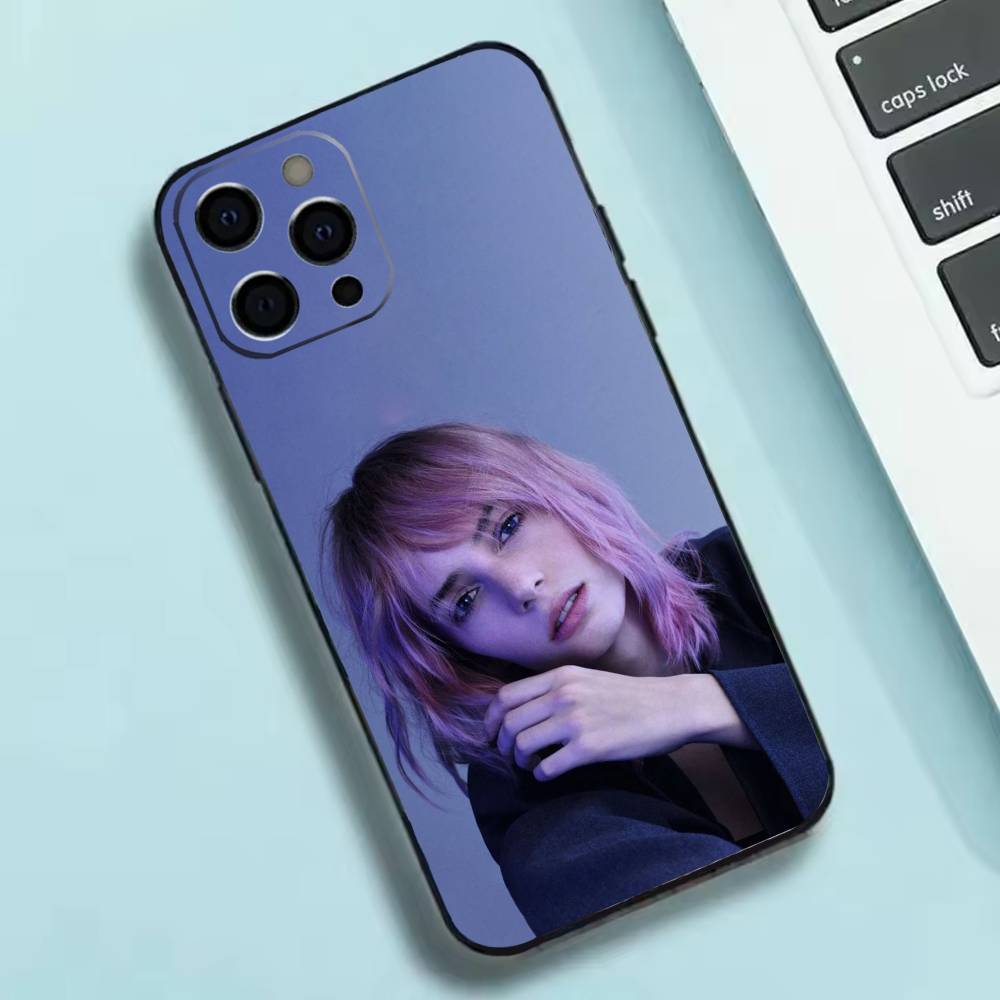 Actor M-Maya Hawke Phone Case Silicone Soft For IPhone 17 16 15 14 13 12 11 X XR Plus Pro Max Plus