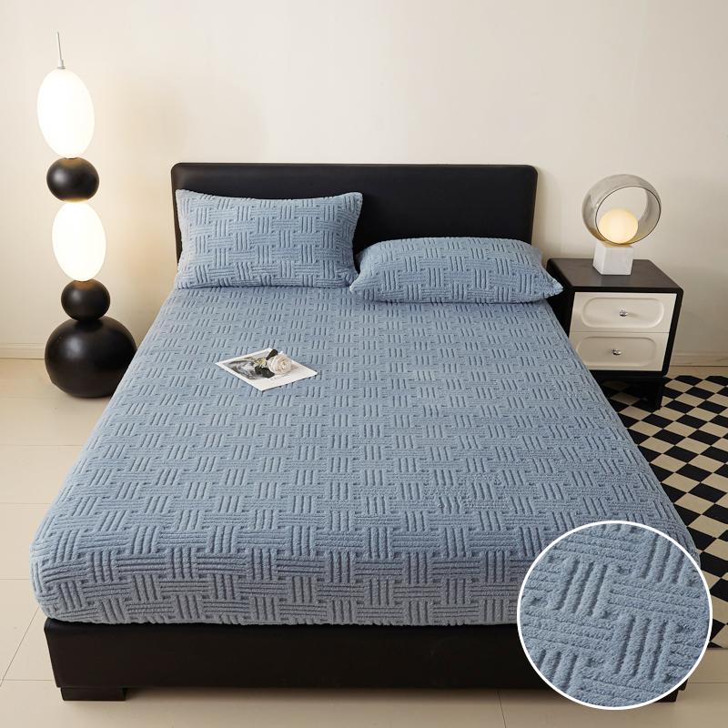 Jacquard Fitted Sheet Bedding Soft Warm Mattress Cover Thick Bed Cover Anti-mites Winter Non-slip Mattress Protective Cover 1pc