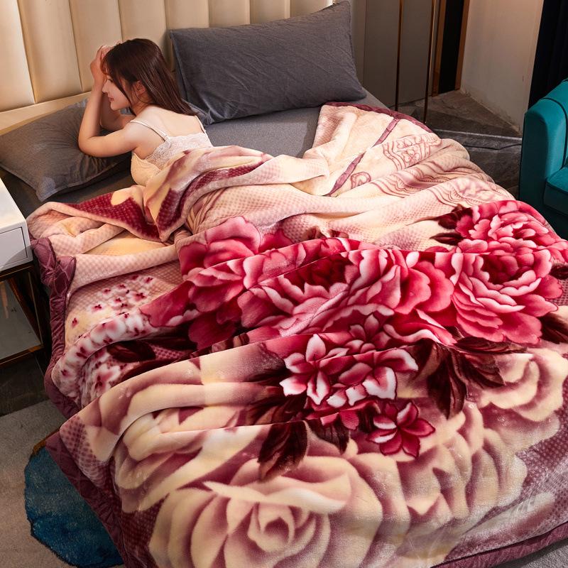 Winter Thickened Raschel Wedding Blanket – Double Layer Quilt for Students & Couples