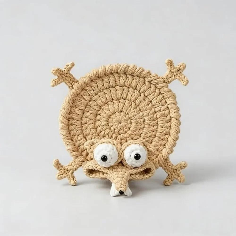 Non-Slip Crochet Squirrel Coasters Creative Knitted Animal Mat Durable Water Cup Mat Tableware