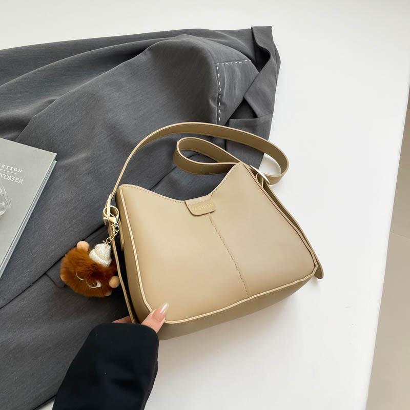 Casual Large-capacity Foreign Style 2054 New Trend Pendant Fashionable Solid Color Simple Crossbody Shoulder Bucket Bag