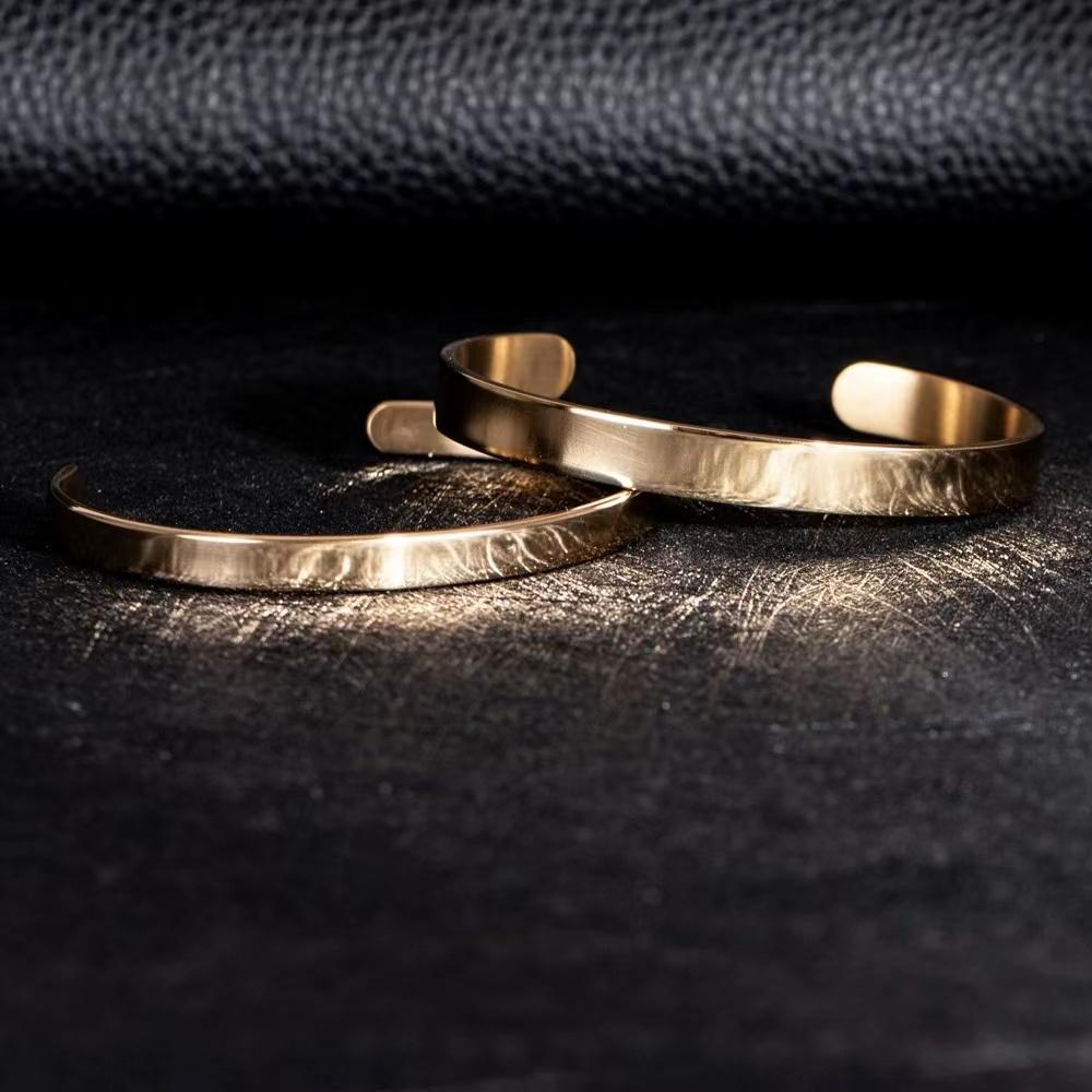 6mm Simple Men Cuff Titanium Steel Bracelet Gold Color Stainless Steel C-Shape Bracelet Non-Fading Jewelry Party Accessories