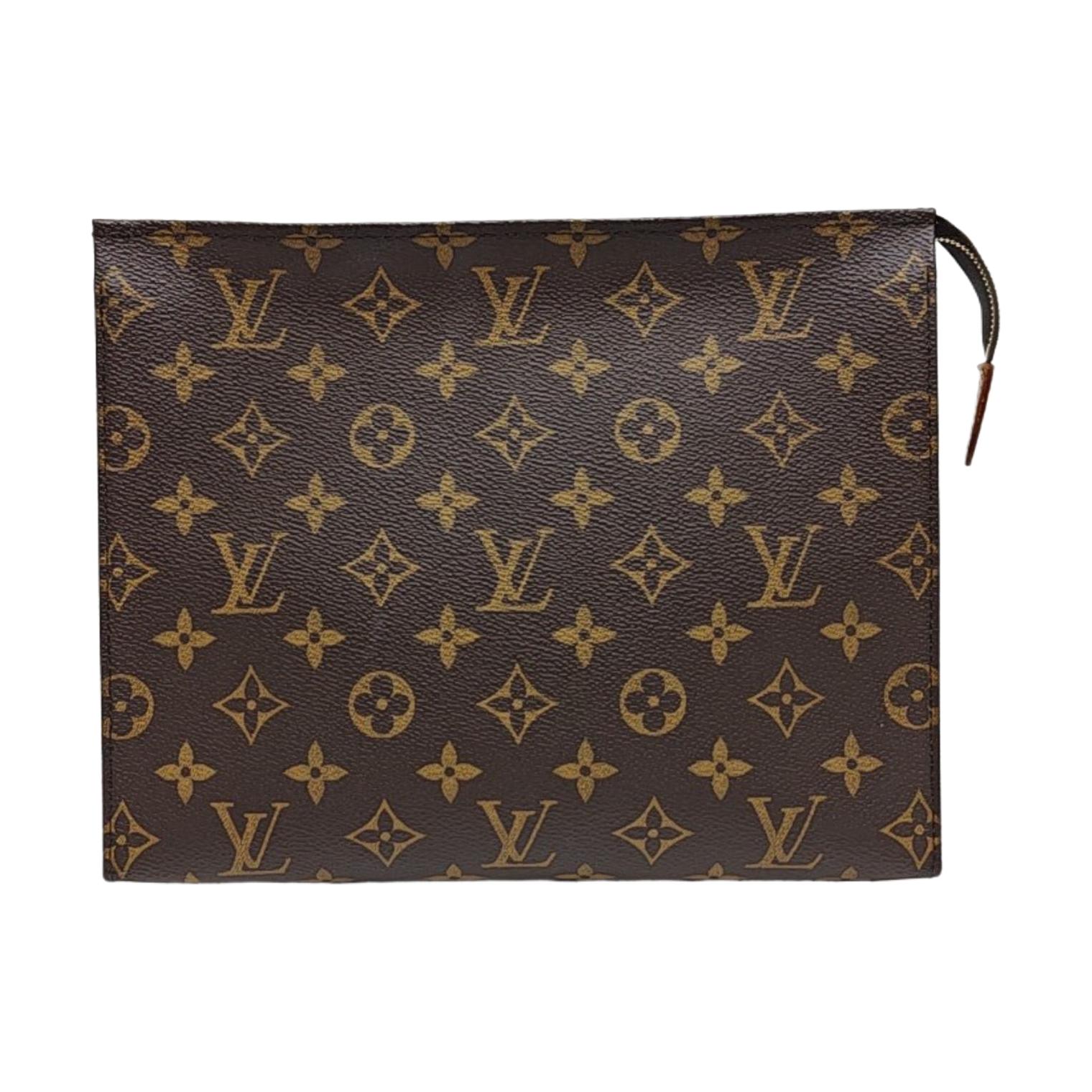 [Pre-Owned] Louis Vuitton Poche Toilette Gm  Brown Monogram Canvas  - Excellent #B7K9I0 ONE SIZE