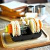 Runde Reisbällchenform mit Ausdrücker Edelstahl Dessert Mousse Kuchenringe Leichtes Entformen Sushi-Zubereitungsform Küchenwerkzeug