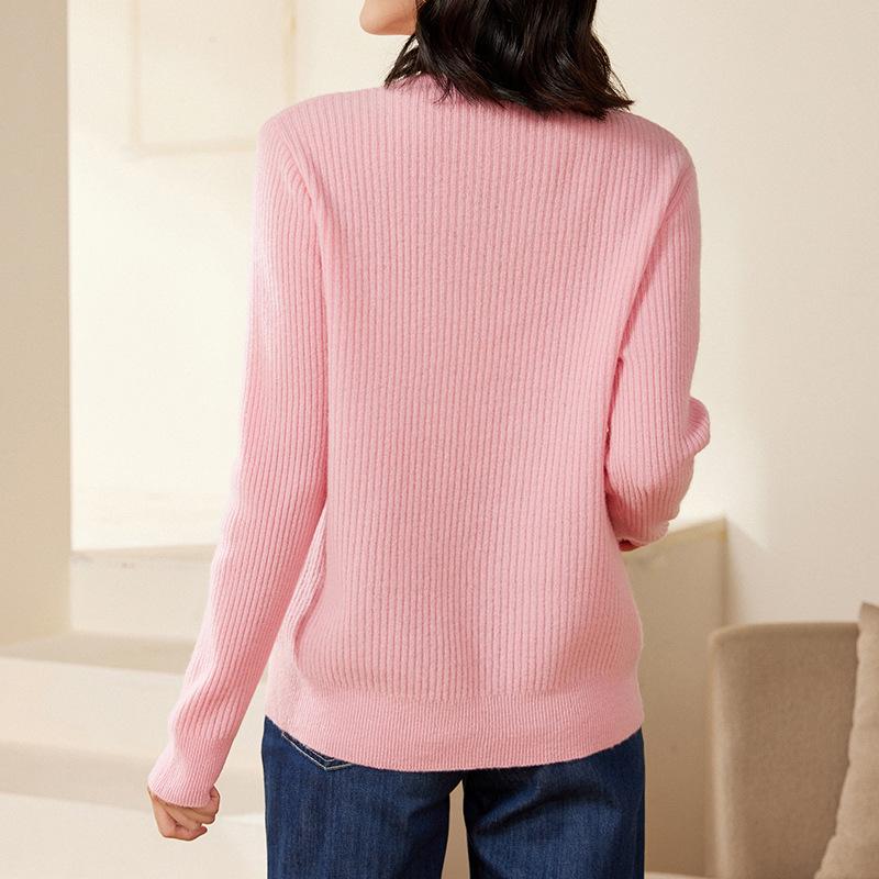 Women's Chic Versatile Wool Sweater - Soft, Stylish, Age-Reducing Design
