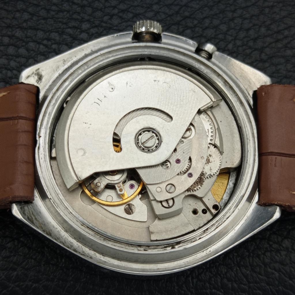 Ricoh R31 AUTOMATIC VINTAGE JAPAN MENS YELLOW COLOR DIAL WATCH A707706-1