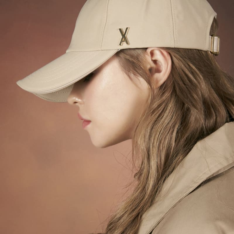 

VARZAR Gold Stud Overfit Ball Cap Beige FREE