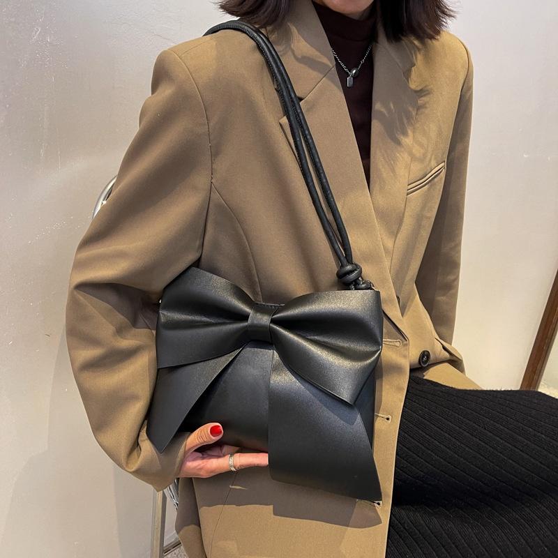 IELGY Fresh and Cute Bowknot Solid Color Casual Shoulder Bag