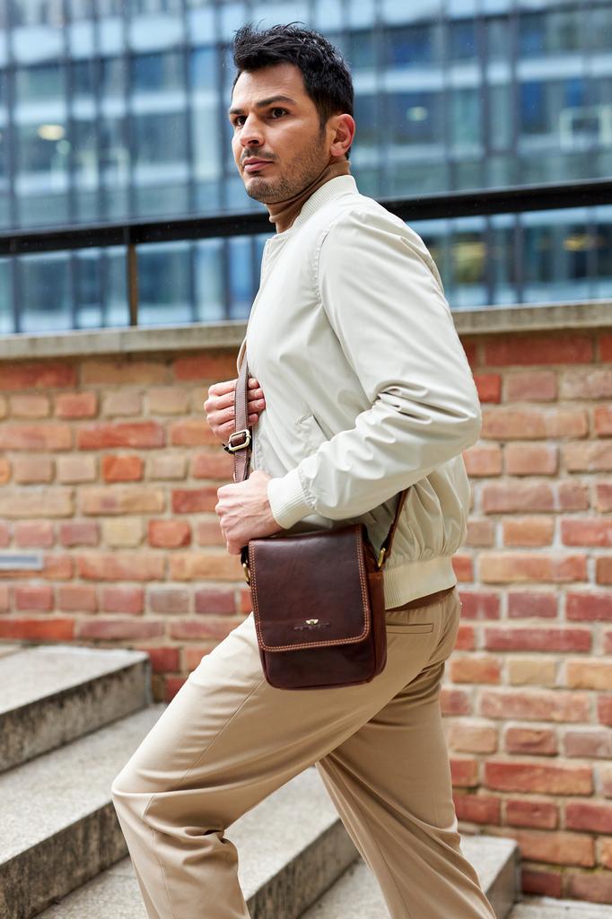 PTN TB-708-COM COGNA leather bag