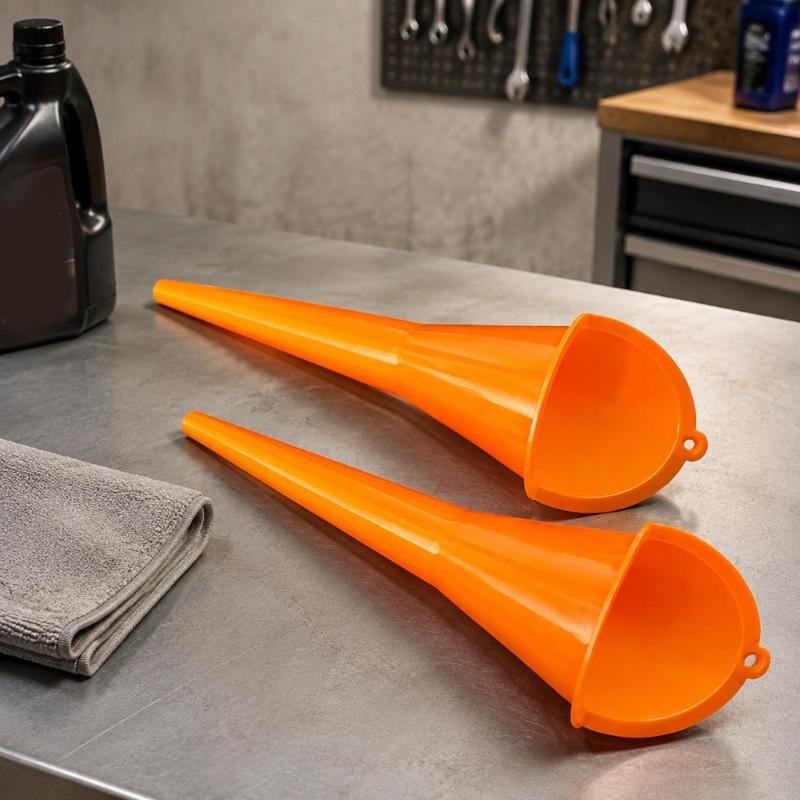 Plastic Long Neck Liquid Transfer Tool with Wide Bowl and Storage Hole for Vehicle Liquid Filling, Water Pouring, and Routine Home Maintenance
