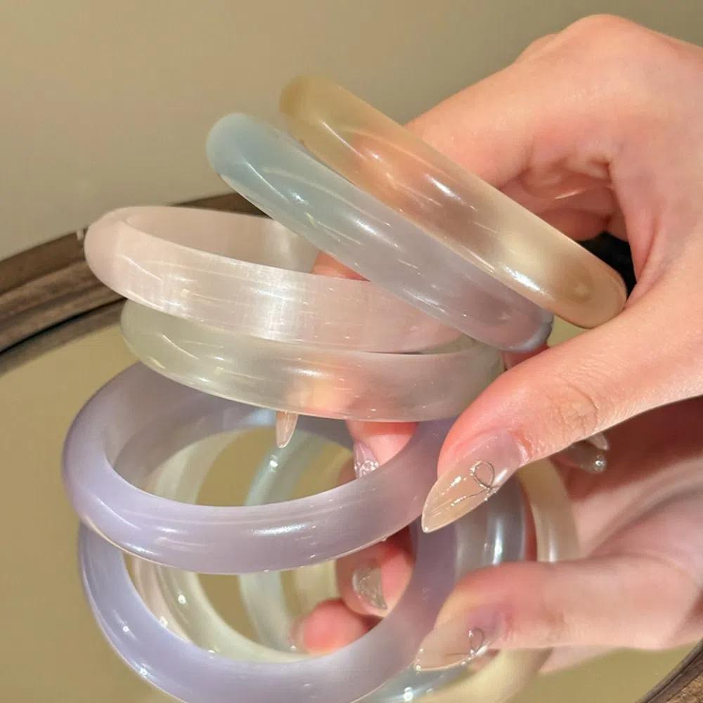 White Moonlight Circular Bracelet Round Retro Hand Ring Unique Chinese Style Bangle Women