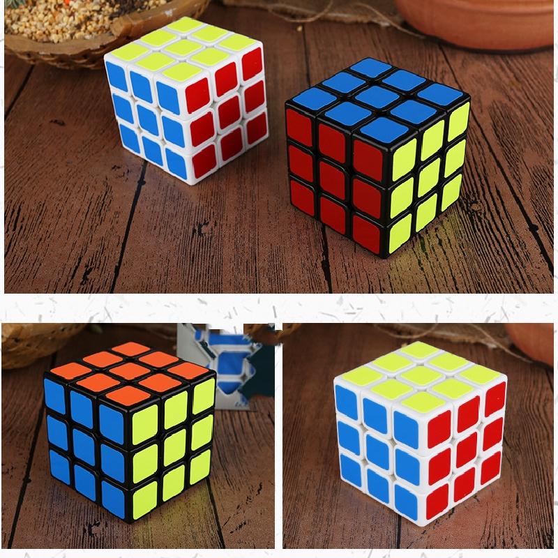 Professional 3x3 Magnetic Cube For Competitions In Magnetic Rainbow And Black