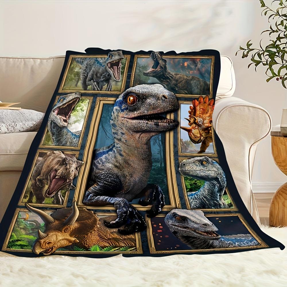Cozy Dinosaur World Flannel Blanket – Realistic Raptor & Jurassic Design, Soft & Warm, Perfect for Youngsters and Dino Lovers